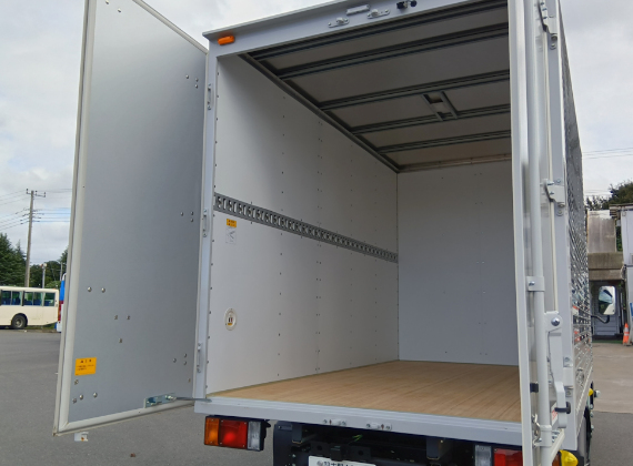 エルフミオ｜キオロシレンタカー